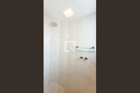 Apartamento à venda com 134m², 3 quartos e 2 vagas Apartamento à venda com 134m², 3 quartos e 2 vagasBanheiro Suite