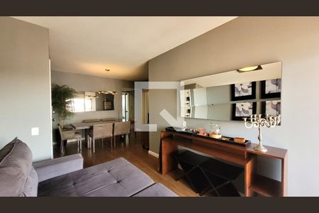 Sala de apartamento à venda com 3 quartos, 134m² em Cambuí, Campinas