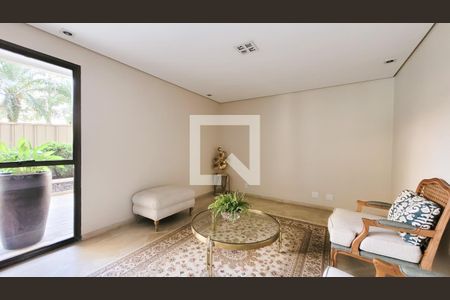 Apartamento à venda com 134m², 3 quartos e 2 vagas Apartamento à venda com 134m², 3 quartos e 2 vagasHall social