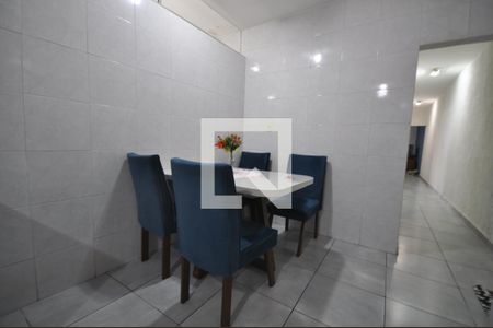 Casa à venda com 200m², 3 quartos e 1 vagaCozinha