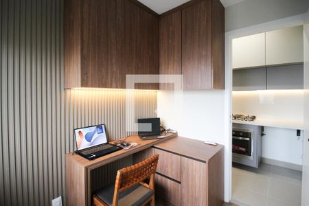 Quarto 2 de apartamento à venda com 2 quartos, 39m² em Moema, São Paulo