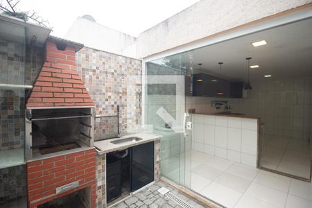 Casa de condomínio para alugar com 200m², 3 quartos e 1 vaga Casa de condomínio para alugar com 200m², 3 quartos e 1 vagaChurrasqueira