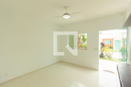 Sala de casa de condomínio para alugar com 3 quartos, 200m² em Campo Grande, Rio de Janeiro