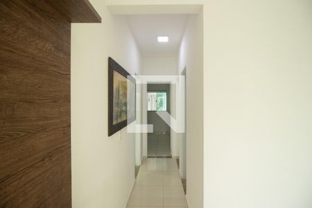 Corredor de casa de condomínio para alugar com 3 quartos, 200m² em Campo Grande, Rio de Janeiro