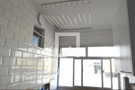 Apartamento à venda com 197m², 3 quartos e 1 vagaÁrea de Serviço 