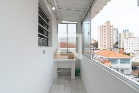 Casa para alugar com 96m², 2 quartos e 1 vagaÁrea de Serviço