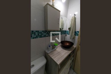 Apartamento para alugar com 69m², 2 quartos e 1 vaga Apartamento para alugar com 69m², 2 quartos e 1 vagaBanheiro
