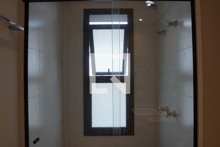 Apartamento à venda com 69m², 2 quartos e 1 vagaBanheiro da Suite 1