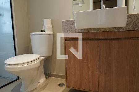 Apartamento à venda com 69m², 2 quartos e 1 vagaBanheiro da Suite 1