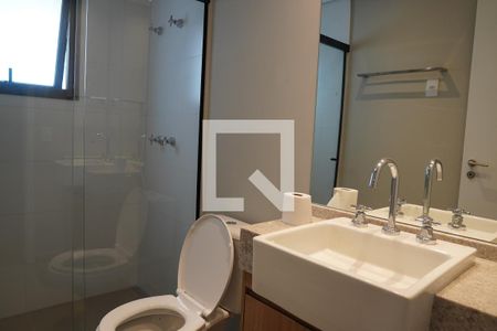 Apartamento à venda com 69m², 2 quartos e 1 vagaBanheiro da Suite 2