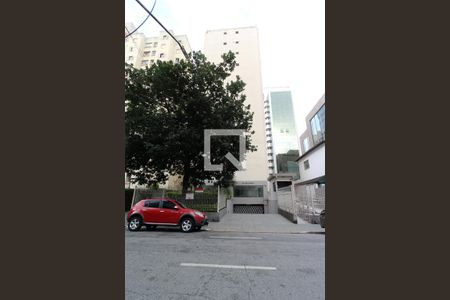 Apartamento para alugar com 63m², 2 quartos e 1 vaga Apartamento para alugar com 63m², 2 quartos e 1 vagaFachada