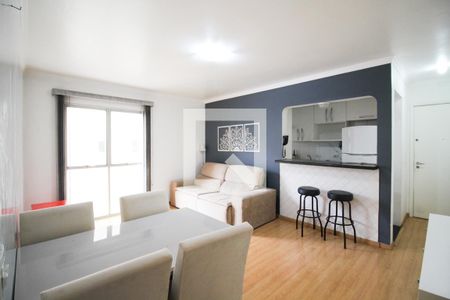 Apartamento para alugar com 63m², 2 quartos e 1 vaga Apartamento para alugar com 63m², 2 quartos e 1 vagaSala
