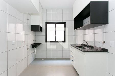 Cozinha de apartamento para alugar com 1 quarto, 28m² em Penha de França, São Paulo