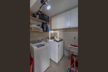 Casa à venda com 295m², 4 quartos e 4 vagasÁrea de Serviço