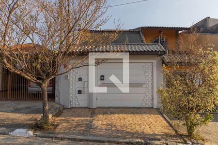 Casa à venda com 295m², 4 quartos e 4 vagasFachada