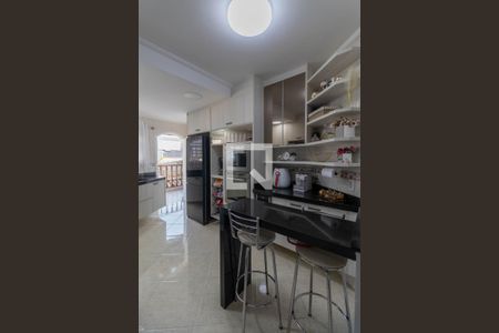 Casa à venda com 295m², 4 quartos e 4 vagasCozinha 