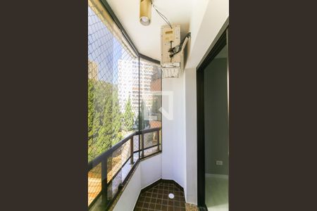 Apartamento à venda com 163m², 4 quartos e 3 vagasVaranda