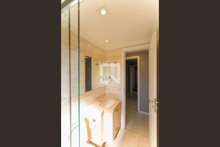 Apartamento à venda com 163m², 4 quartos e 3 vagasBanheiro do Quarto 4