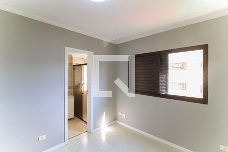 Apartamento à venda com 163m², 4 quartos e 3 vagasQuarto 2
