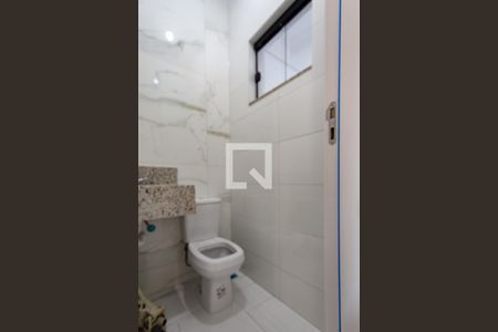 Casa à venda com 142m², 3 quartos e 2 vagasLavabo