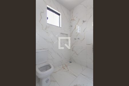 Casa à venda com 142m², 3 quartos e 2 vagasBanheiro da Suíte