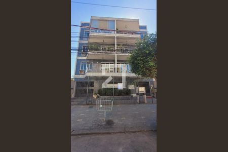 Apartamento para alugar com 106m², 3 quartos e 2 vagas Apartamento para alugar com 106m², 3 quartos e 2 vagasFachada
