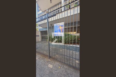 Apartamento para alugar com 106m², 3 quartos e 2 vagas Apartamento para alugar com 106m², 3 quartos e 2 vagasPlaca Instalada
