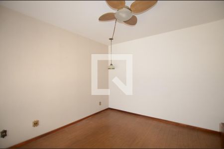 Sala de apartamento para alugar com 3 quartos, 106m² em Vila Valqueire, Rio de Janeiro