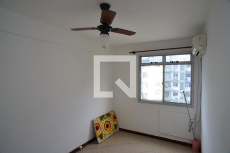 Quarto 2 de apartamento para alugar com 2 quartos, 57m² em Itanhangá, Rio de Janeiro