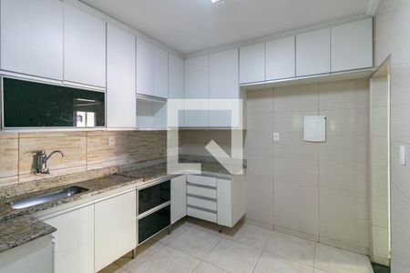 Casa para alugar com 160m², 3 quartos e 5 vagas Casa para alugar com 160m², 3 quartos e 5 vagasCozinha