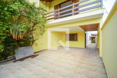 Casa à venda com 175m², 4 quartos e 4 vagas Casa à venda com 175m², 4 quartos e 4 vagasGaragem