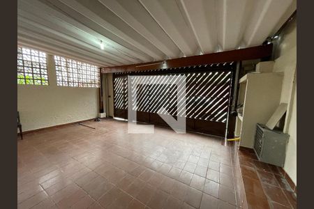 Casa para alugar com 100m², 3 quartos e 2 vagas Casa para alugar com 100m², 3 quartos e 2 vagasGaragem