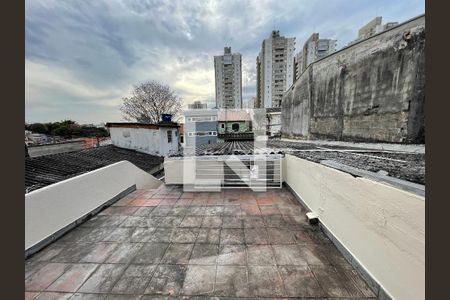 Casa para alugar com 100m², 3 quartos e 2 vagas Casa para alugar com 100m², 3 quartos e 2 vagasÁrea comum