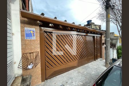 Casa para alugar com 100m², 3 quartos e 2 vagas Casa para alugar com 100m², 3 quartos e 2 vagasFachada