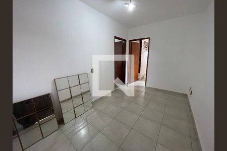 Sala de casa para alugar com 3 quartos, 100m² em Vila Universitaria, São Paulo