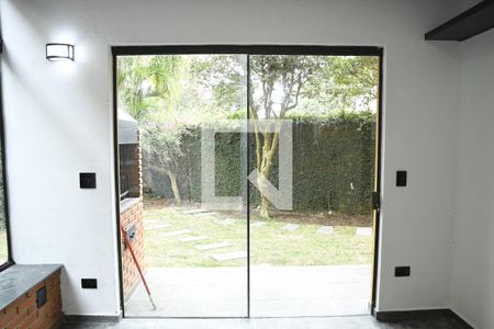 Casa de condomínio para alugar com 285m², 6 quartos e 4 vagasSala 2
