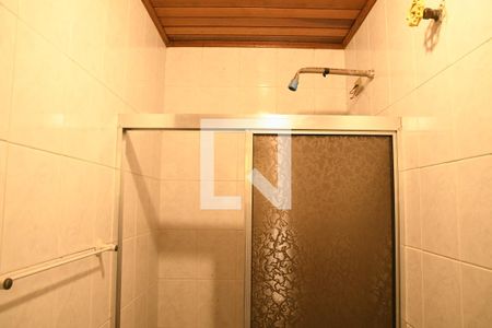 Casa de condomínio para alugar com 285m², 6 quartos e 4 vagasBanheiro da Suíte