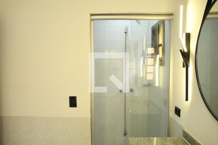 Casa de condomínio para alugar com 285m², 6 quartos e 4 vagasBanheiro da Suíte 2
