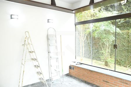 Casa de condomínio para alugar com 285m², 6 quartos e 4 vagasSala 2