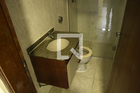 Casa de condomínio para alugar com 285m², 6 quartos e 4 vagasÁrea de Serviço