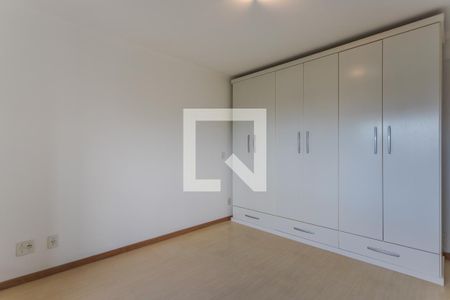 Quarto de apartamento à venda com 1 quarto, 64m² em Bela Vista, Porto Alegre
