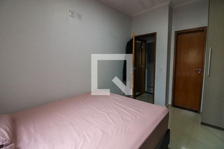 Casa à venda com 70m², 2 quartos e 2 vagasSuíte 1