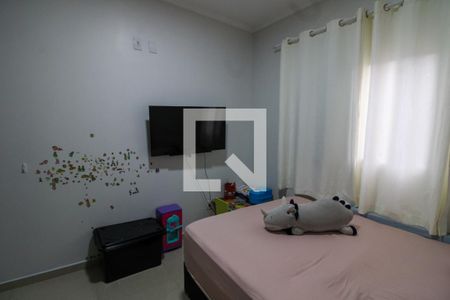 Casa à venda com 70m², 2 quartos e 2 vagasSuíte 2