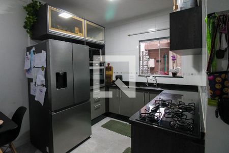 Casa à venda com 70m², 2 quartos e 2 vagasCozinha