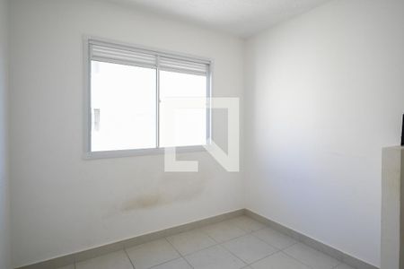 Sala/ Cozinha  de apartamento à venda com 2 quartos, 33m² em Parque Fongaro, São Paulo