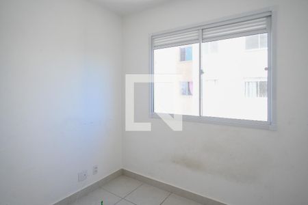 Sala/ Cozinha  de apartamento à venda com 2 quartos, 33m² em Parque Fongaro, São Paulo