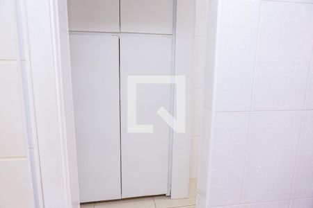 Apartamento para alugar com 46m², 2 quartos e 1 vaga Apartamento para alugar com 46m², 2 quartos e 1 vagaDespensa