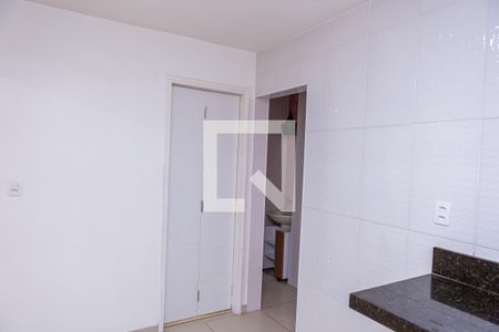 Apartamento para alugar com 46m², 2 quartos e 1 vaga Apartamento para alugar com 46m², 2 quartos e 1 vagaCozinha
