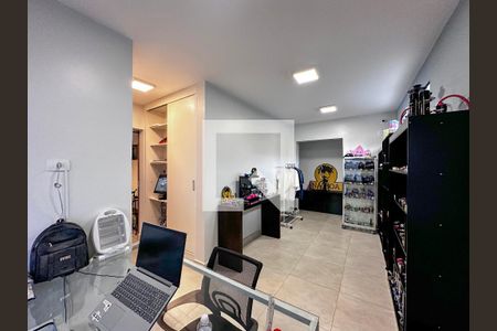 Sala de casa para alugar com 4 quartos, 250m² em Campo Belo, São Paulo