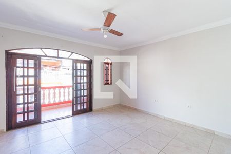 Sala de casa para alugar com 3 quartos, 120m² em Santa Maria, Osasco